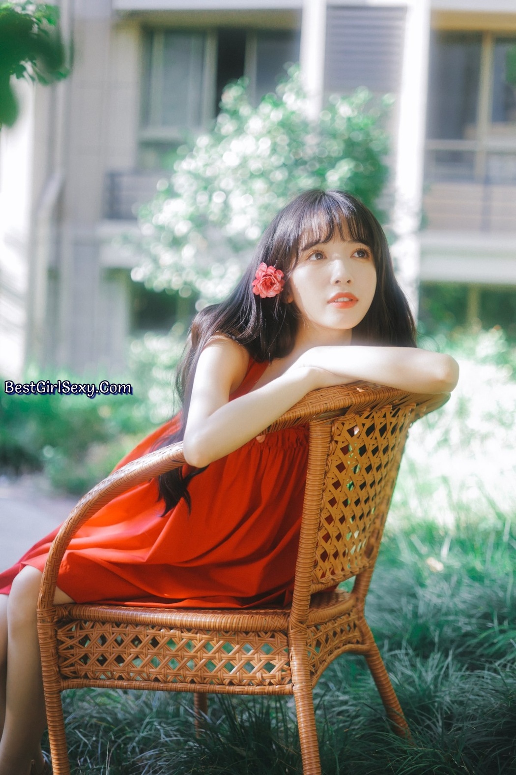 YiTuYu艺图语 Vol.2418 Yi Zhi A Meng Zai