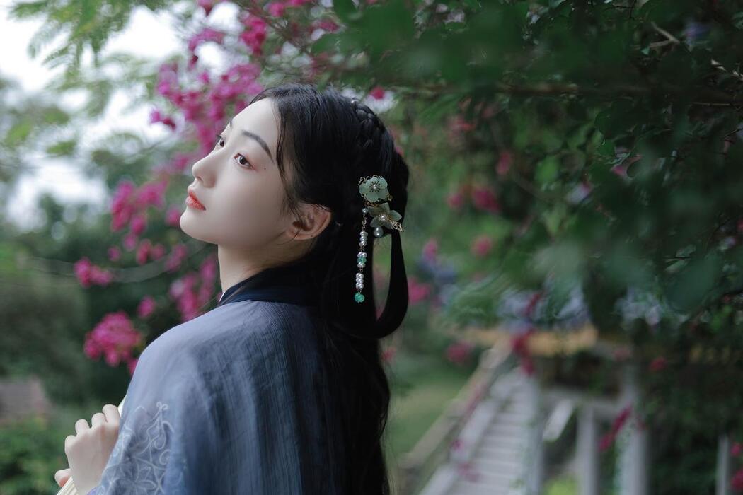 YiTuYu艺图语 Vol.2478 Xiao Dai Tong Xue