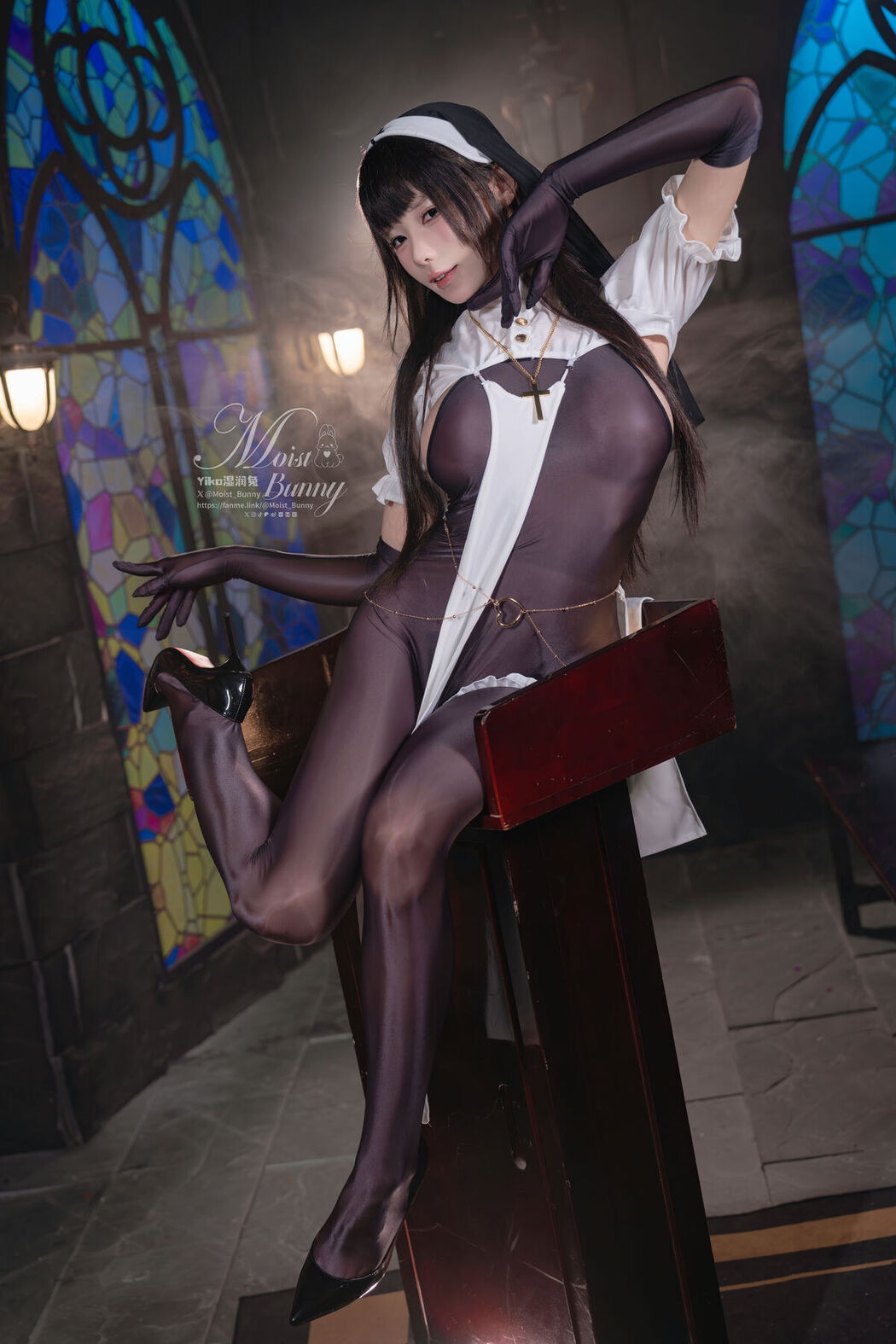 Coser@黏黏团子兔 – 布道圣女