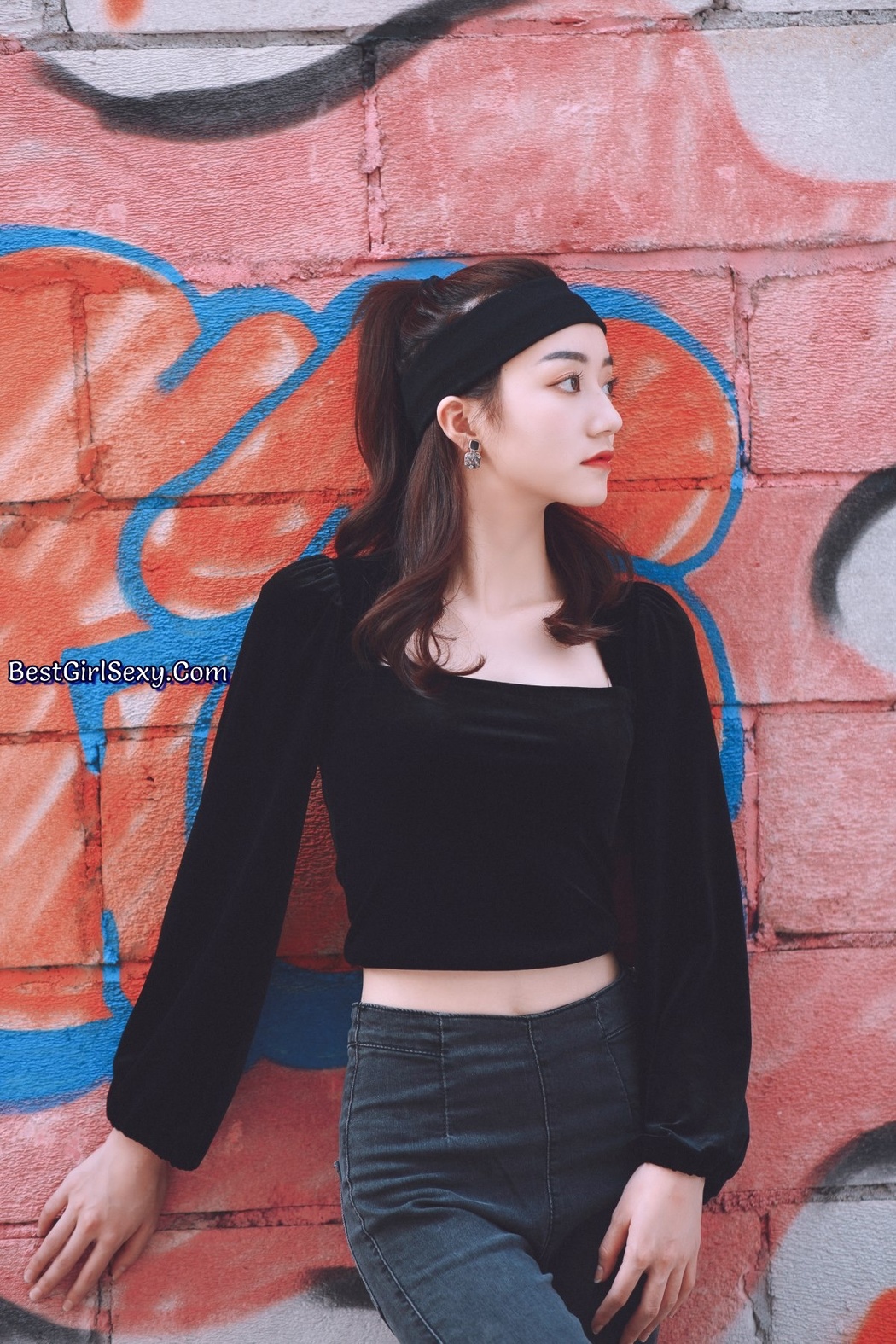 YiTuYu艺图语 Vol.2411 Chong Chong