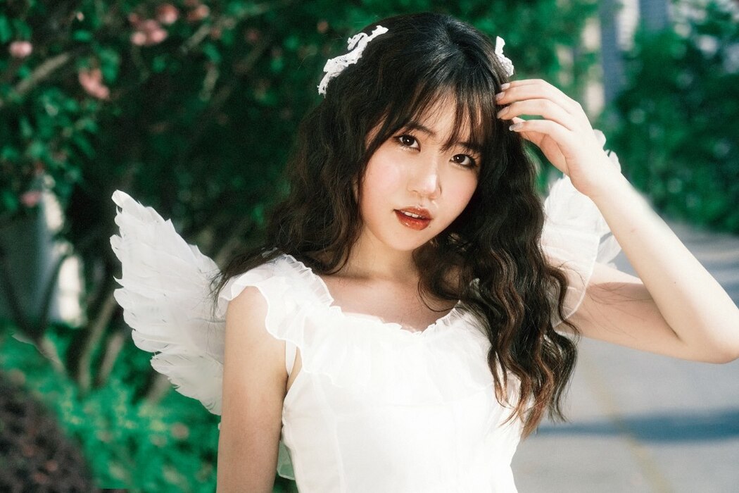 YiTuYu艺图语 Vol.2464 Hui Xia Xue De Xiao Xian Nu