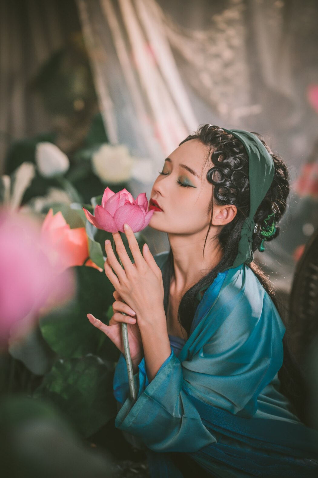 YiTuYu艺图语 Vol.2443 Tu Zi Zzz Bu Chi Hu Luo Bo