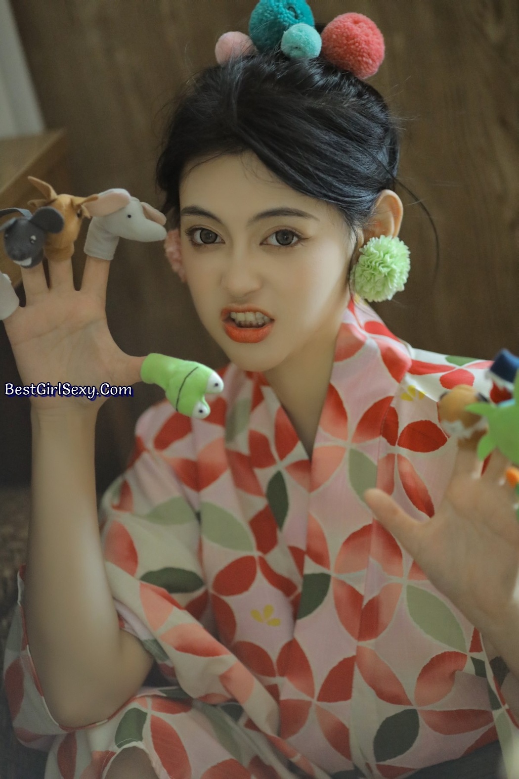 YiTuYu艺图语 Vol.2425 Fu Si Wei Er
