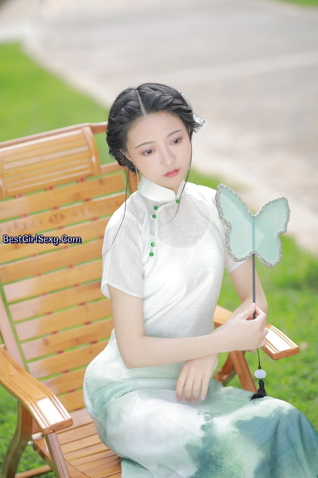 YiTuYu艺图语 Vol.2427 YunFleur