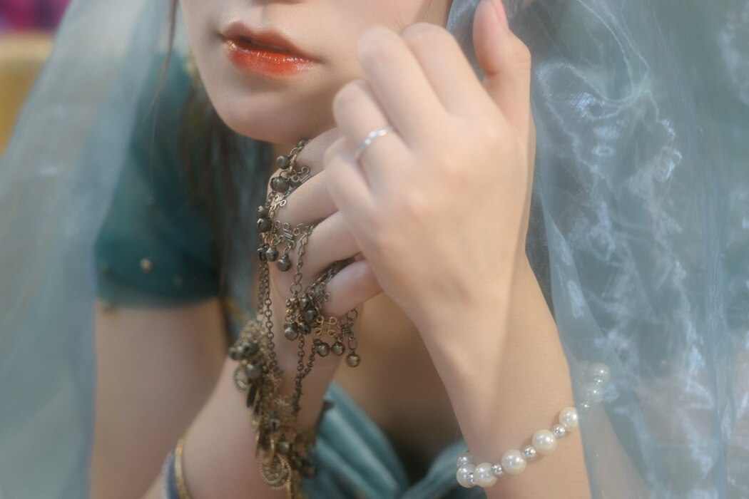 YiTuYu艺图语 Vol.2415 Li Zi Hua Hua