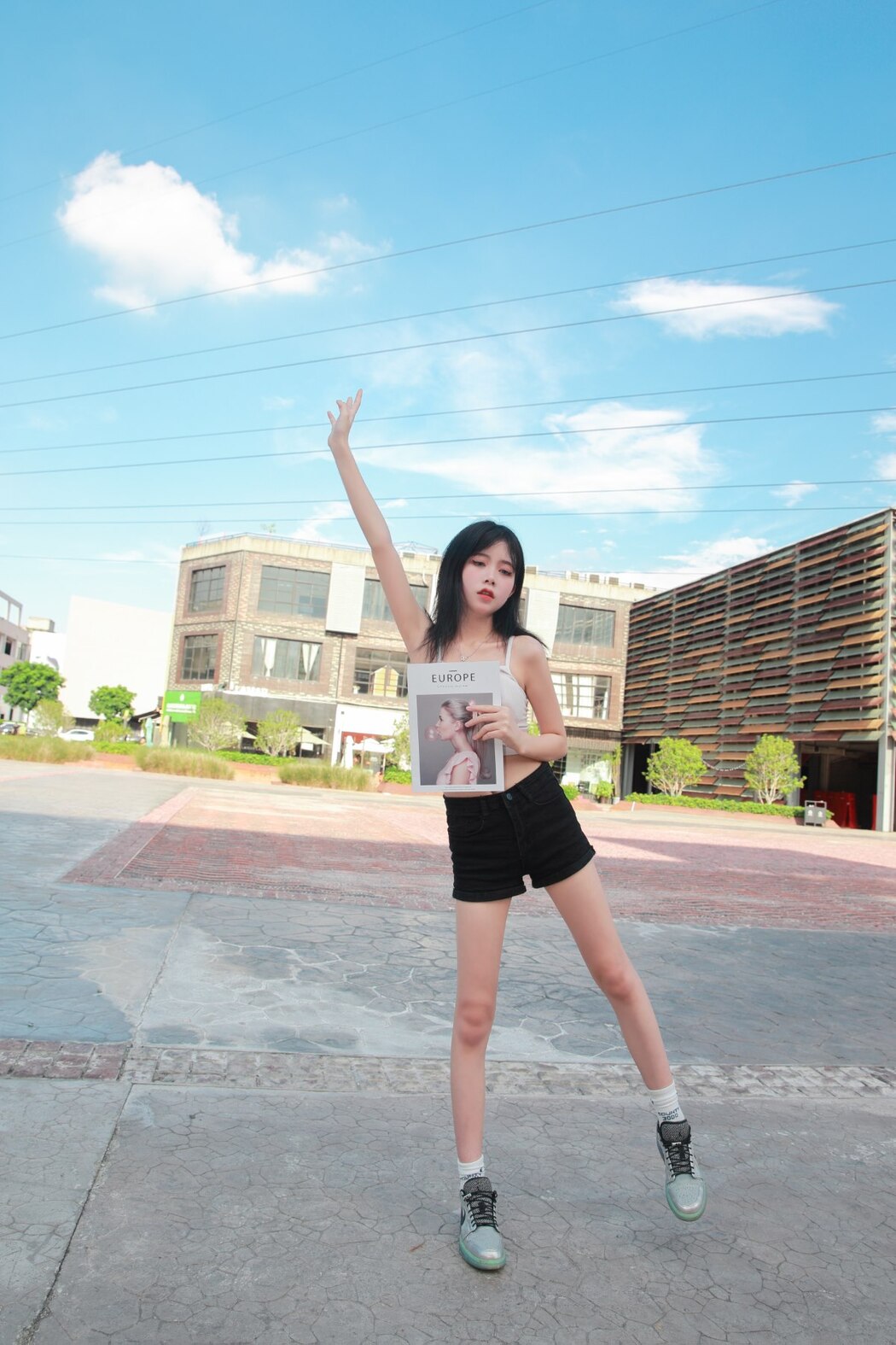 YiTuYu艺图语 Vol.2405 Xiao Ni Zi