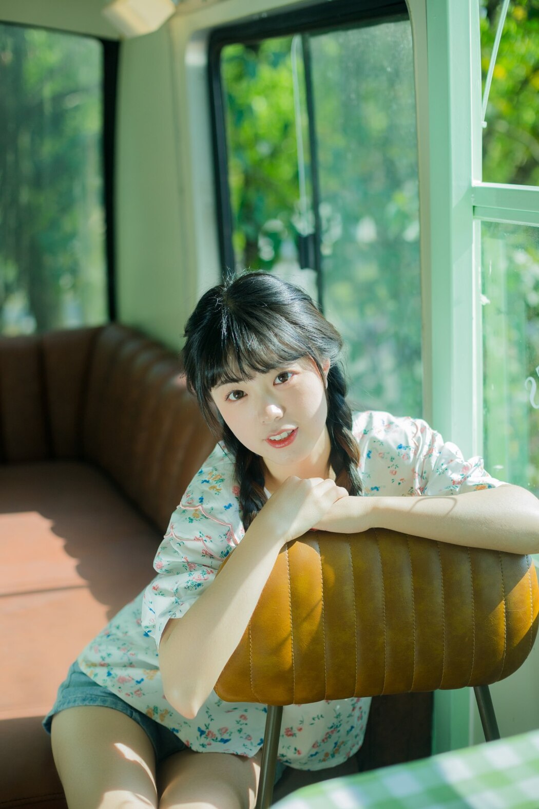 YiTuYu艺图语 Vol.2458 Ke Ai Pao Pao Ya