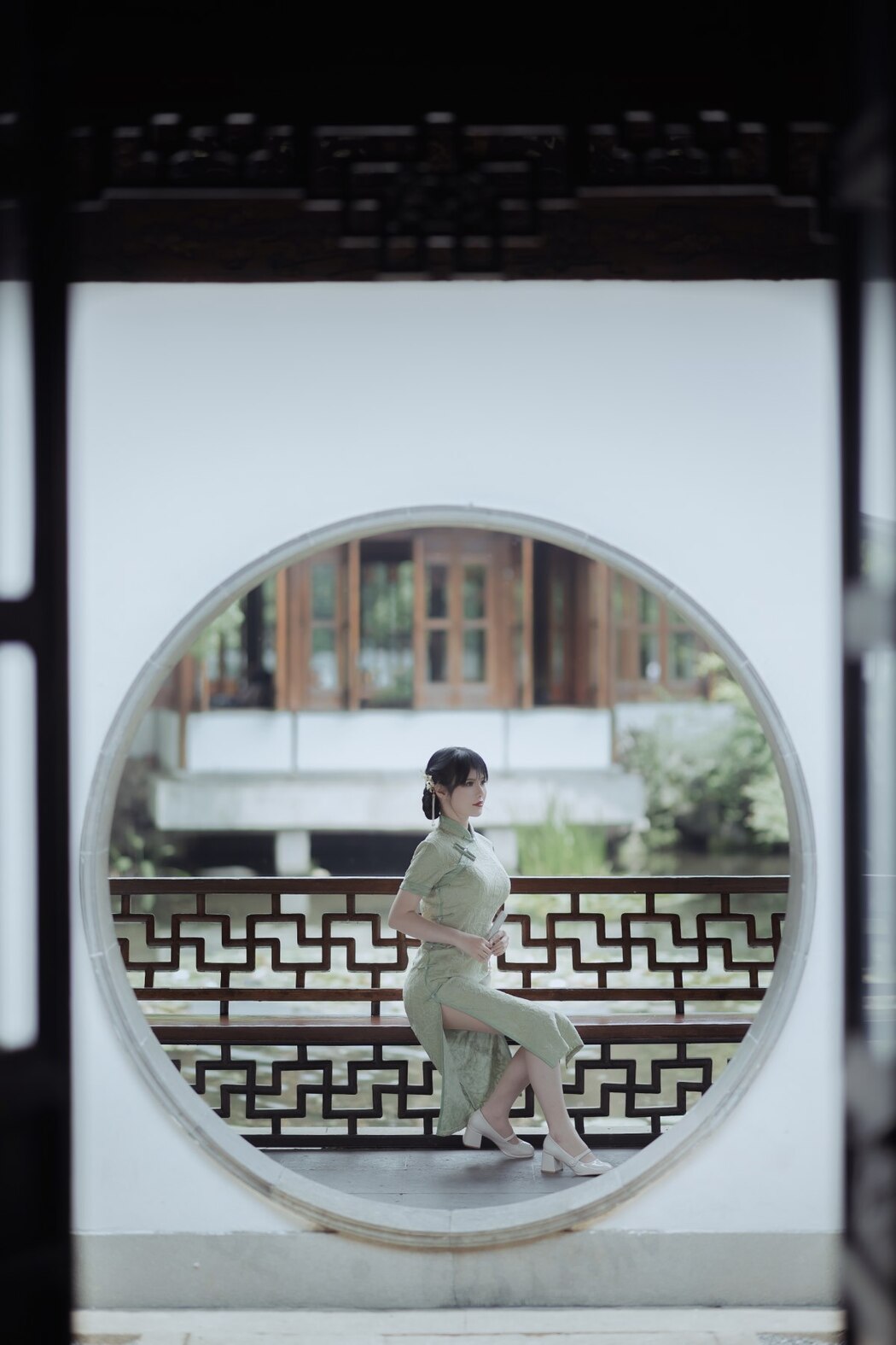 YiTuYu艺图语 Vol.2410 Mei Yi Si