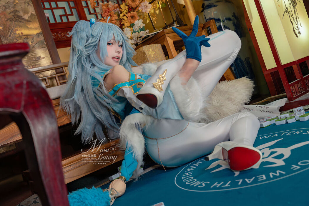 Coser@黏黏团子兔 – 妙手回春-芙洛伦