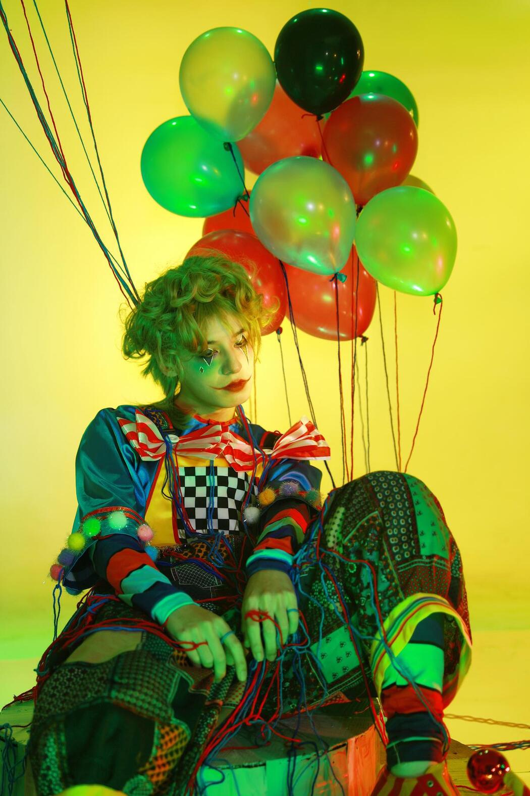 YiTuYu艺图语 Vol.2481 Yoru Kari