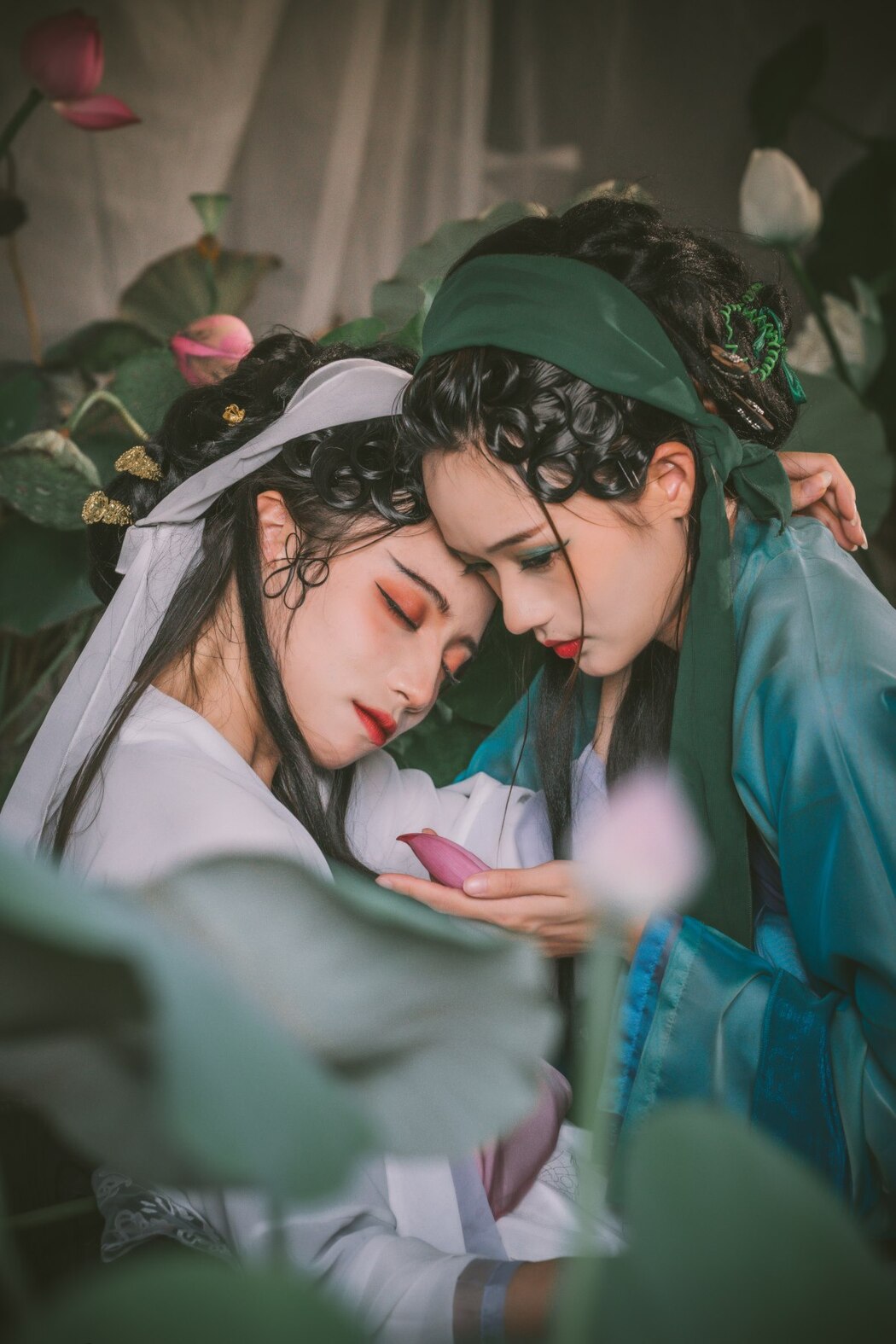 YiTuYu艺图语 Vol.2443 Tu Zi Zzz Bu Chi Hu Luo Bo
