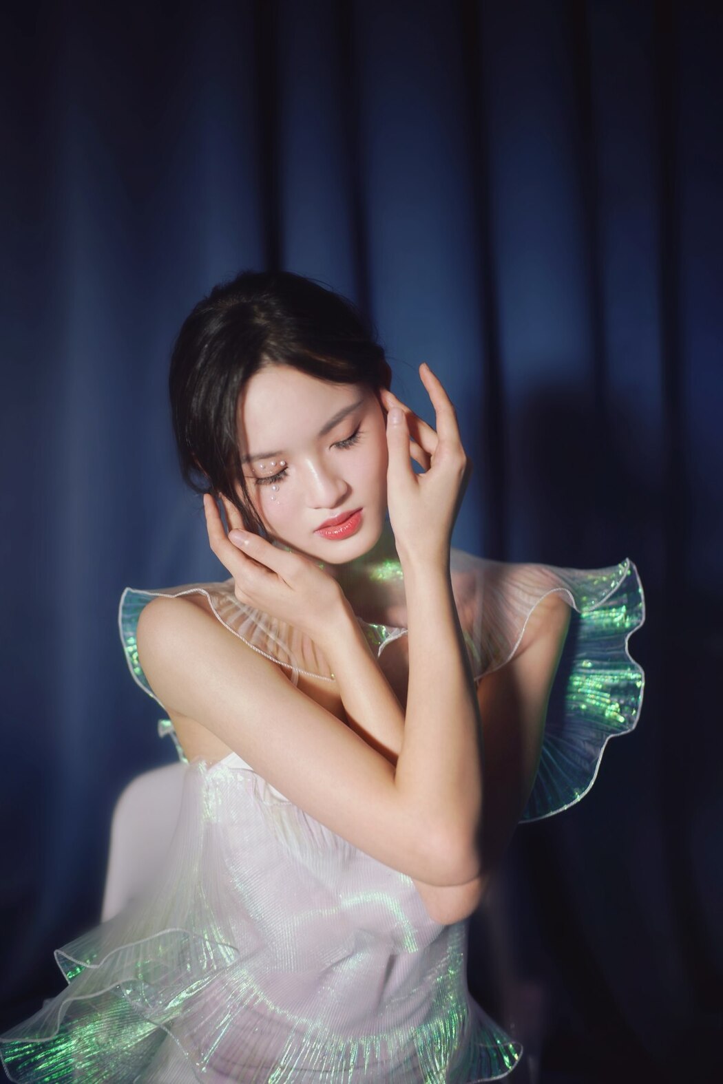 YiTuYu艺图语 Vol.2412 Man Qiu