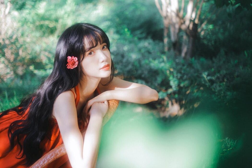 YiTuYu艺图语 Vol.2418 Yi Zhi A Meng Zai