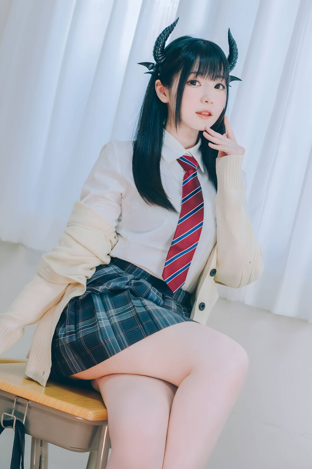 Coser@霜月shimo – DL版写真集 隣のサキュバス霜月さん Vol.01 Part2