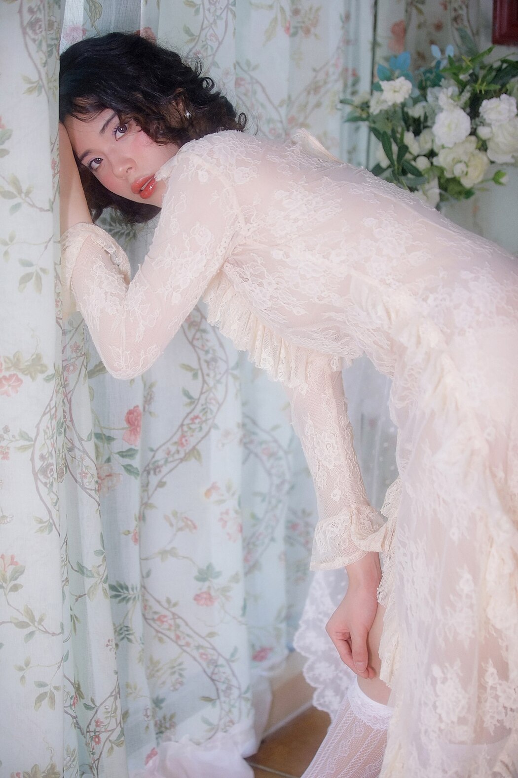YiTuYu艺图语 Vol.2467 Yi Zhi Qian Qian