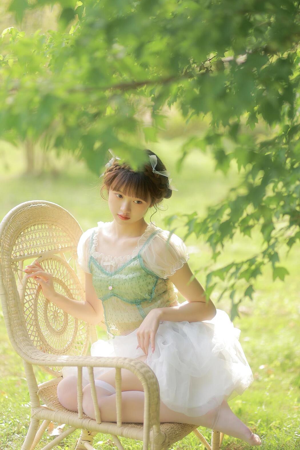 YiTuYu艺图语 Vol.2479 Jin Yu Yu