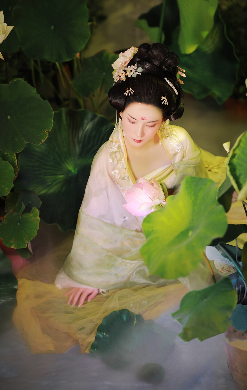 YiTuYu艺图语 Vol.2448 Ye Qing Qiu