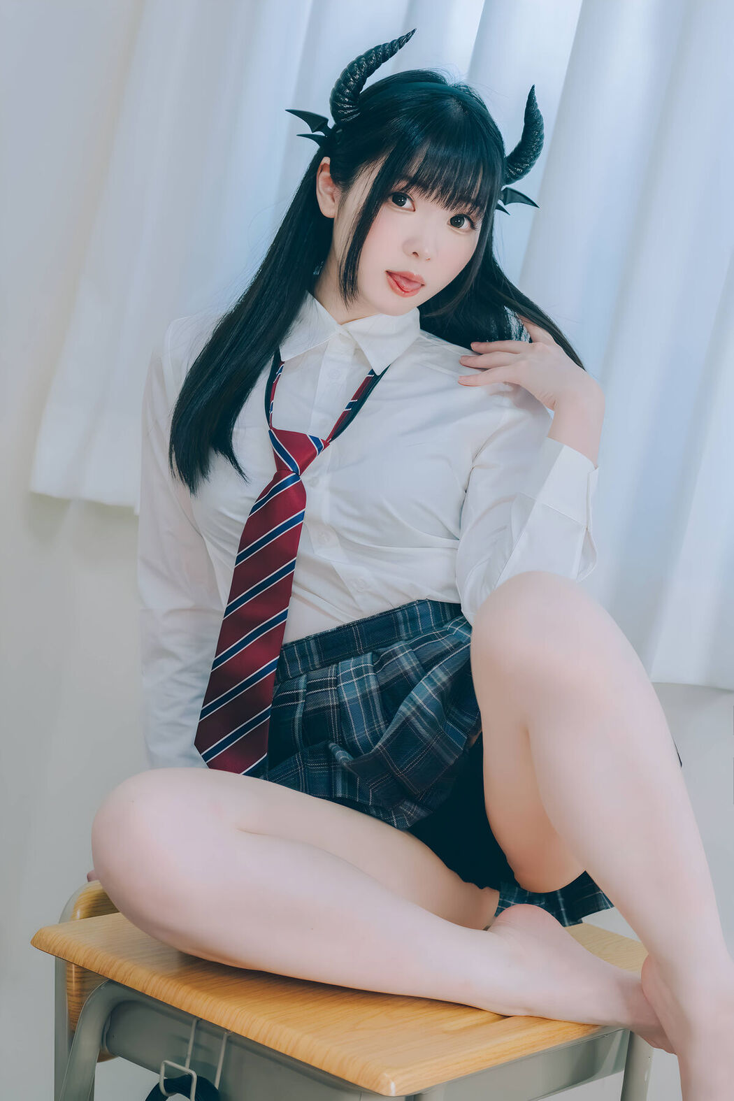 Coser@霜月shimo – DL版写真集 隣のサキュバス霜月さん Vol.01 Part2