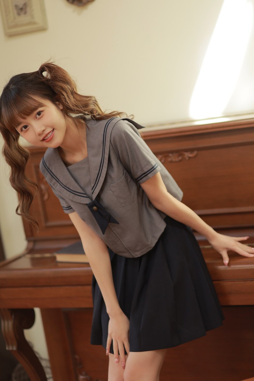 YiTuYu艺图语 Vol.2459 Jin Yu Yu