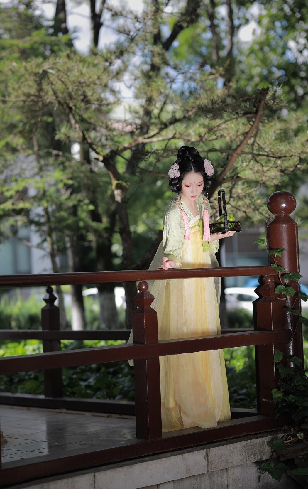 YiTuYu艺图语 Vol.2439 Luo Hua Ren Du Li