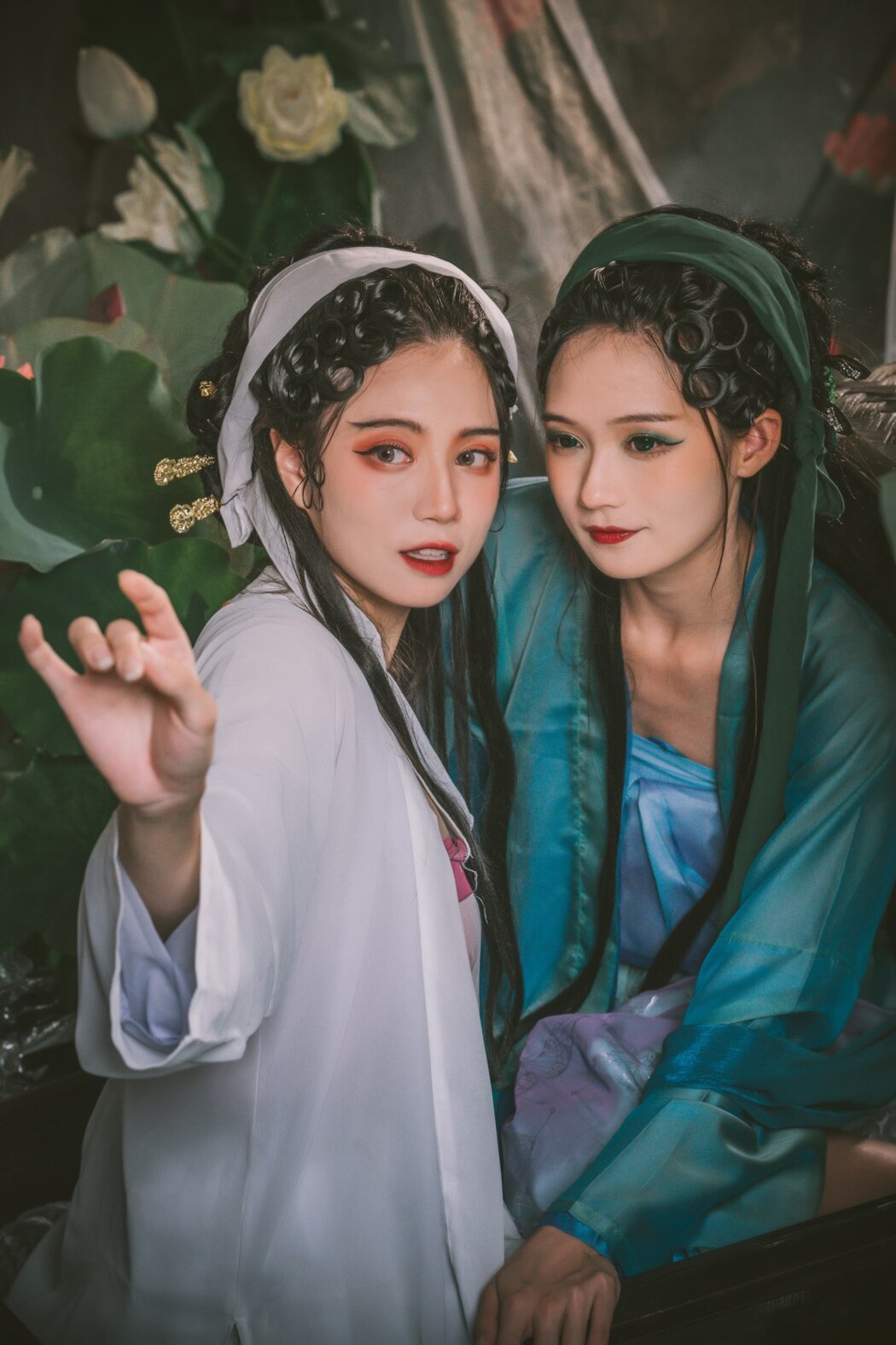 YiTuYu艺图语 Vol.2443 Tu Zi Zzz Bu Chi Hu Luo Bo