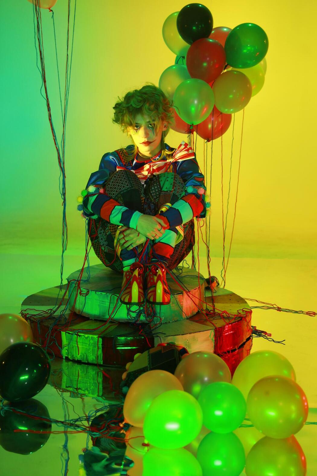 YiTuYu艺图语 Vol.2481 Yoru Kari