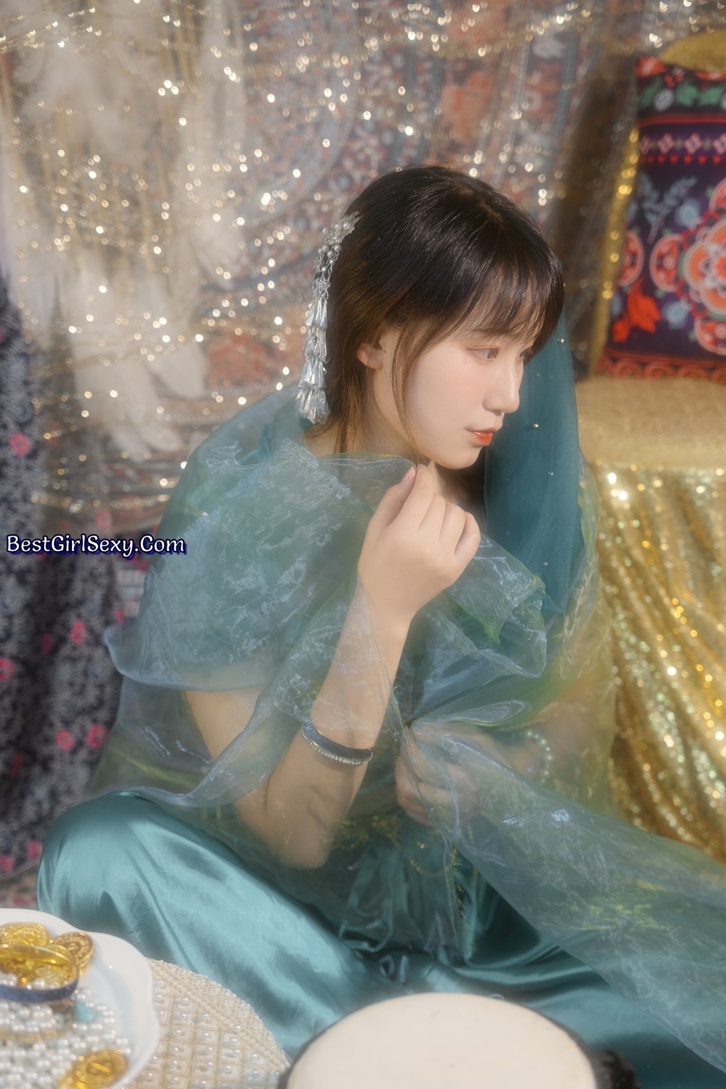 YiTuYu艺图语 Vol.2415 Li Zi Hua Hua
