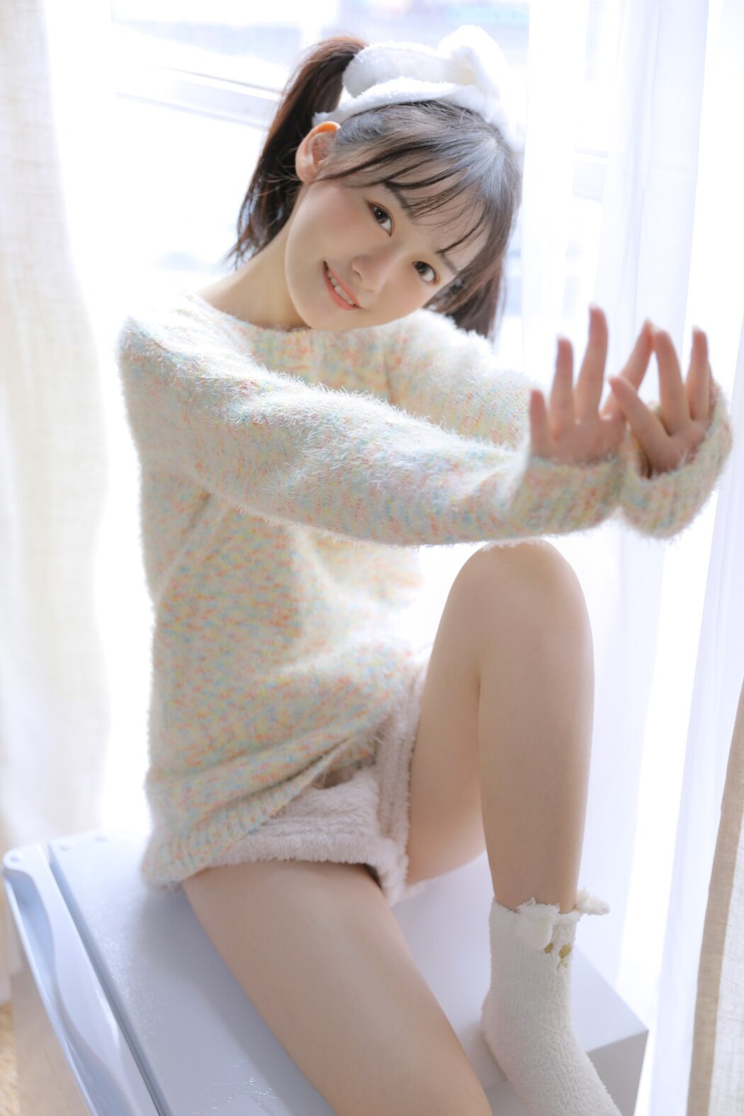 YiTuYu艺图语 Vol.2470 Man Bei Chen Chen