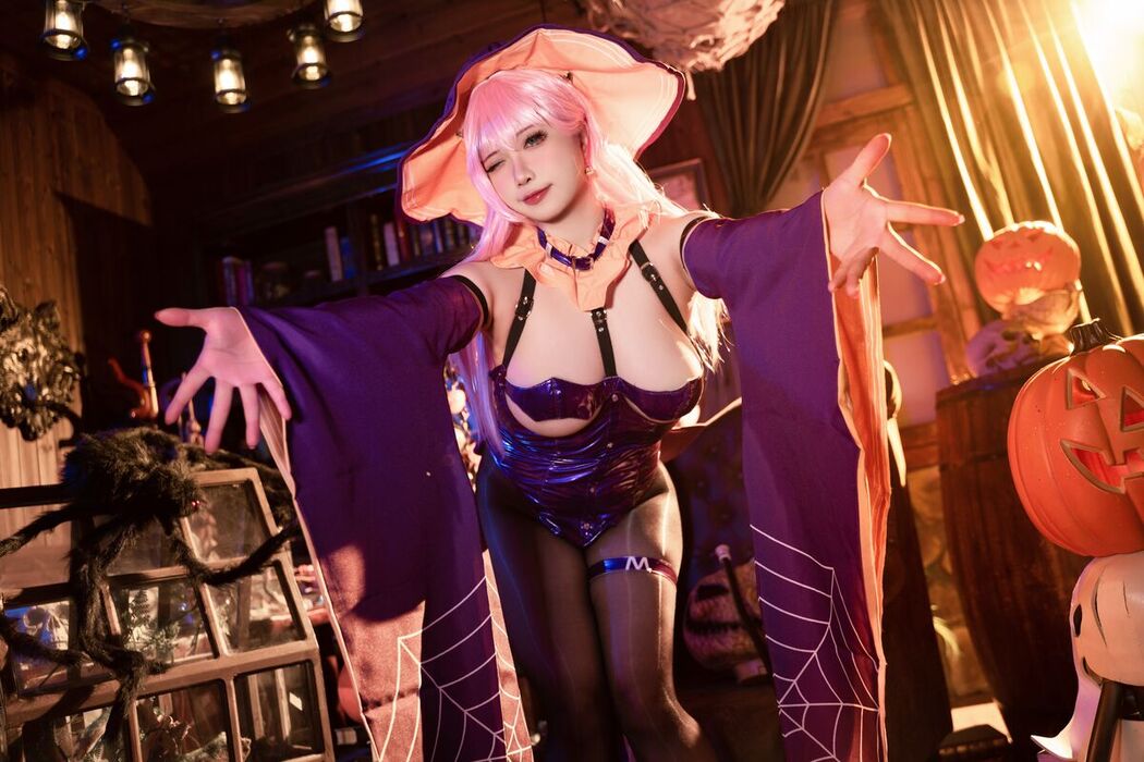 Coser@贞子蜜桃 – 孟菲斯
