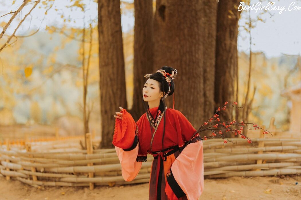 YiTuYu艺图语 Vol.248 Tan Zi