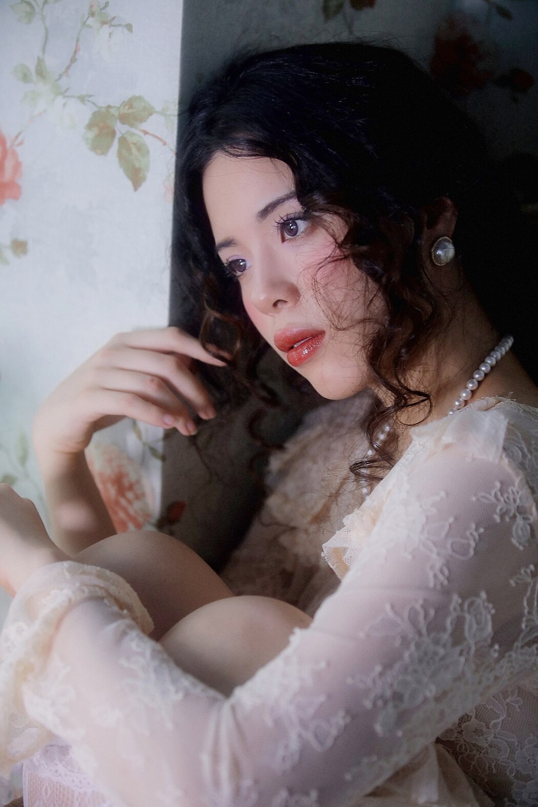 YiTuYu艺图语 Vol.2467 Yi Zhi Qian Qian