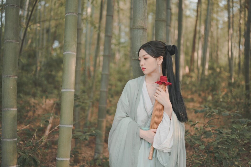YiTuYu艺图语 Vol.2434 Nai Xiao Bai Shi Jin Yu