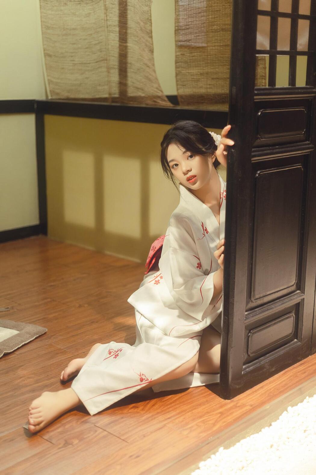 YiTuYu艺图语 Vol.2487 Yang Yi