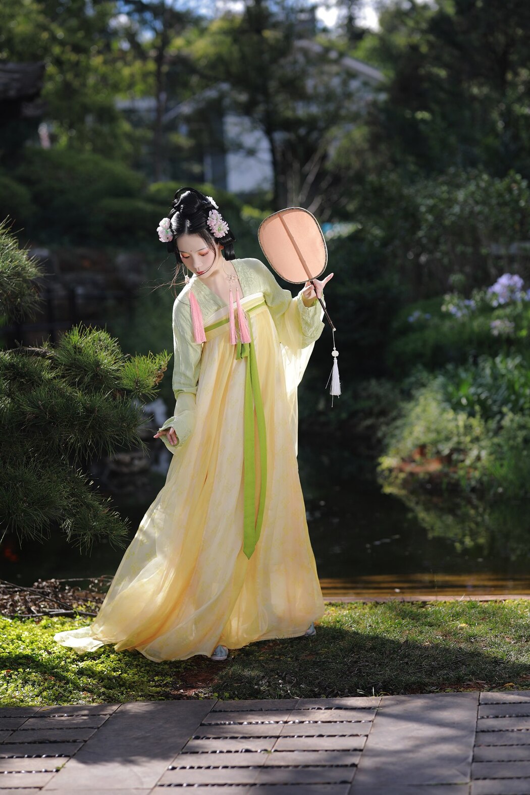 YiTuYu艺图语 Vol.2439 Luo Hua Ren Du Li