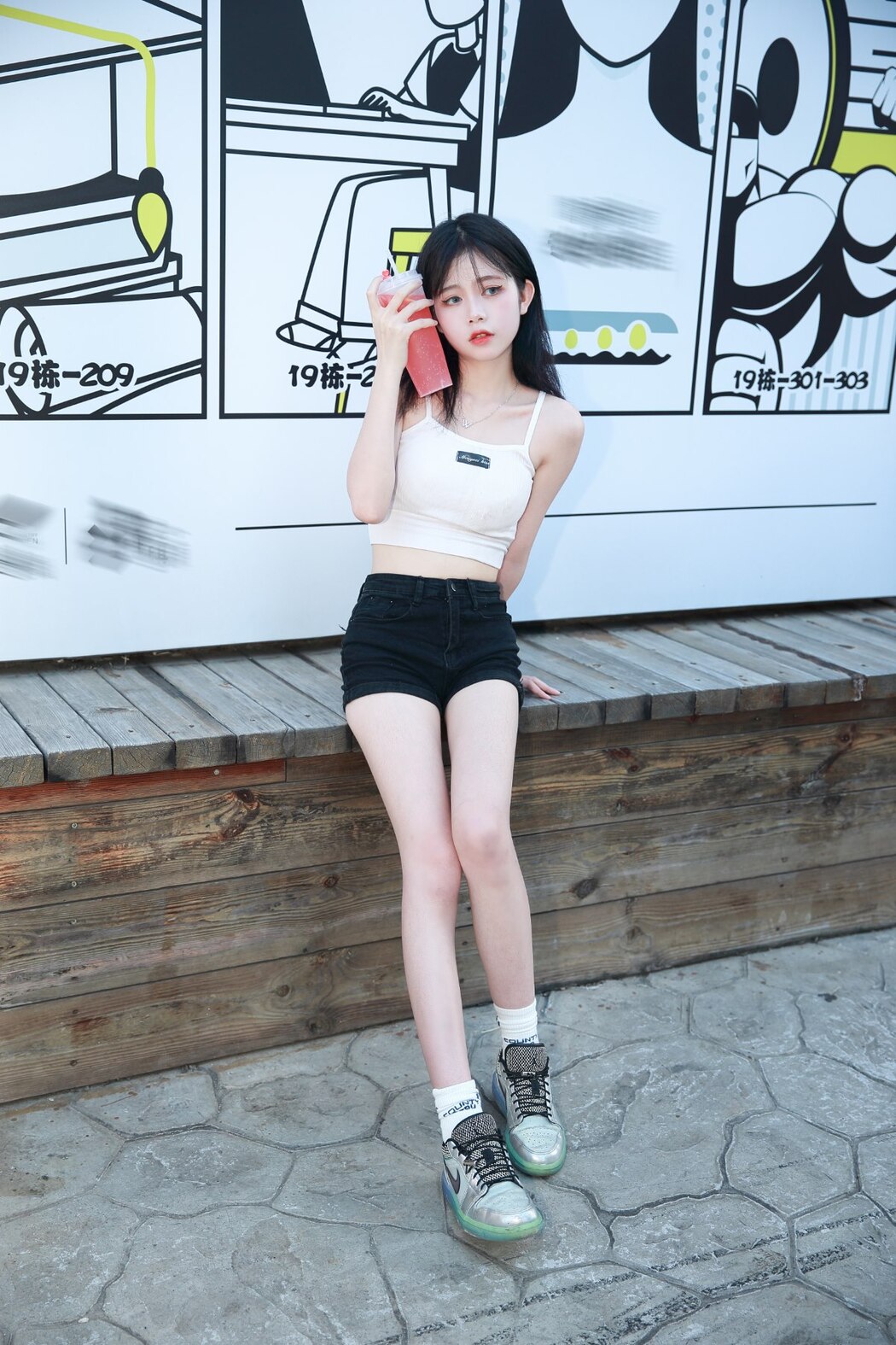 YiTuYu艺图语 Vol.2405 Xiao Ni Zi