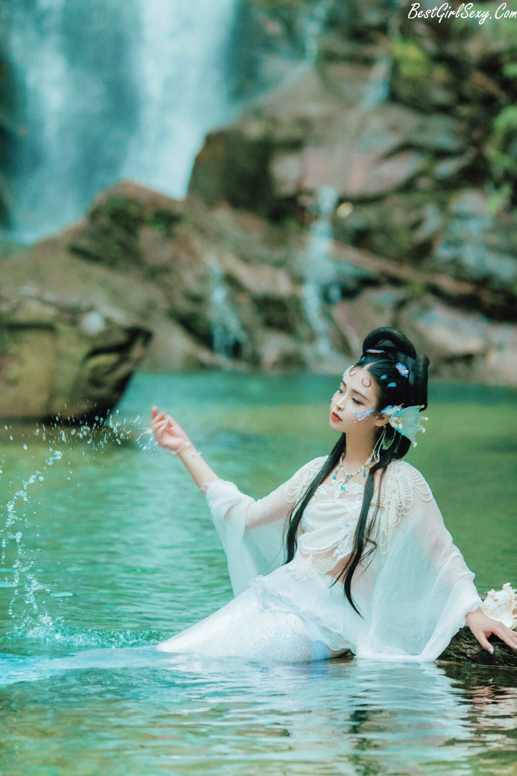 YiTuYu艺图语 Vol.246 Jiang You Mei