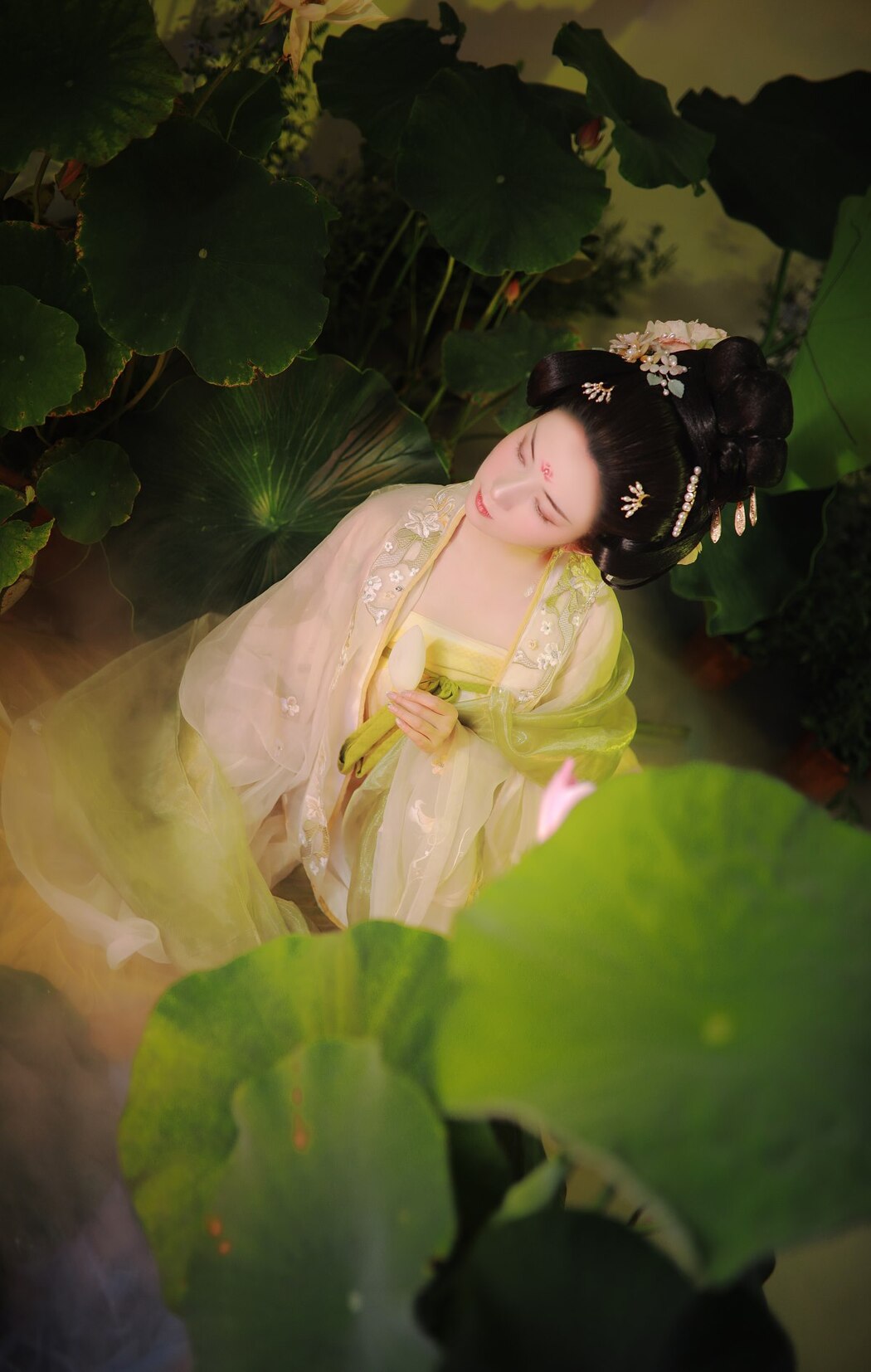 YiTuYu艺图语 Vol.2448 Ye Qing Qiu