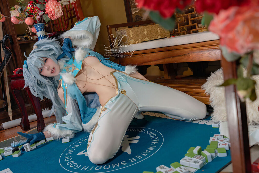 Coser@黏黏团子兔 – 妙手回春-芙洛伦