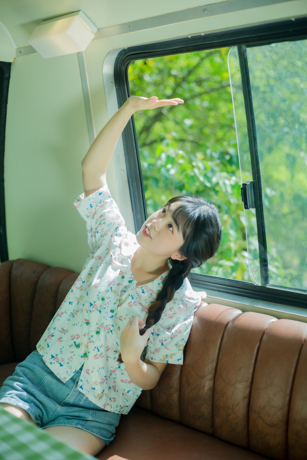 YiTuYu艺图语 Vol.2458 Ke Ai Pao Pao Ya