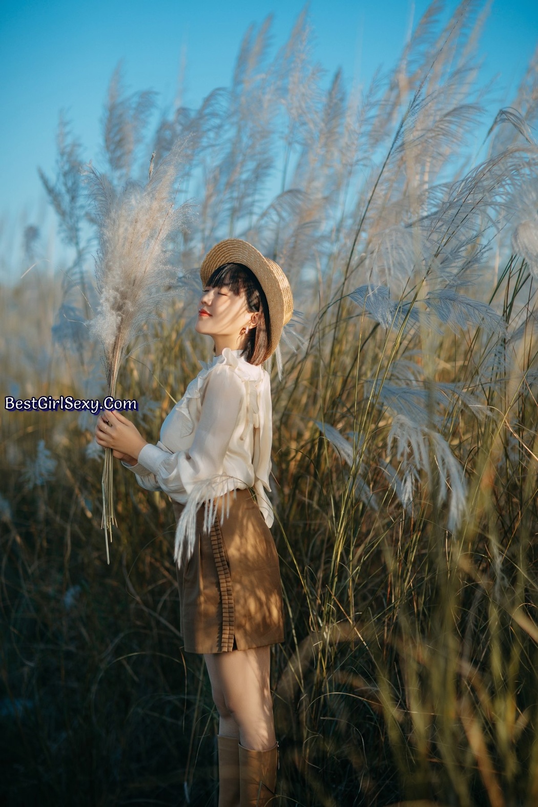 YiTuYu艺图语 Vol.2404 Dong Qin