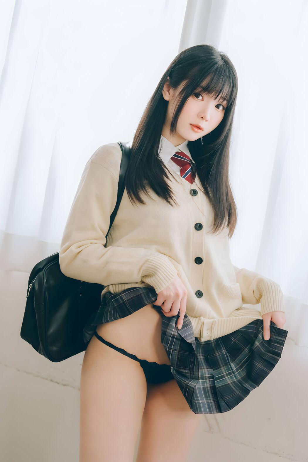 Coser@霜月shimo – DL版写真集 隣のサキュバス霜月さん Vol.01 Part2