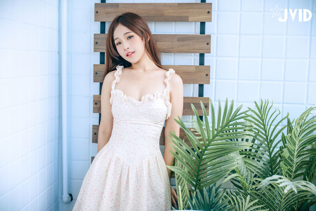 JVID Jie Mi 婕咪 Juice – 民宿巧遇正妹婕咪給了我夢幻又炙熱的假期 Part1