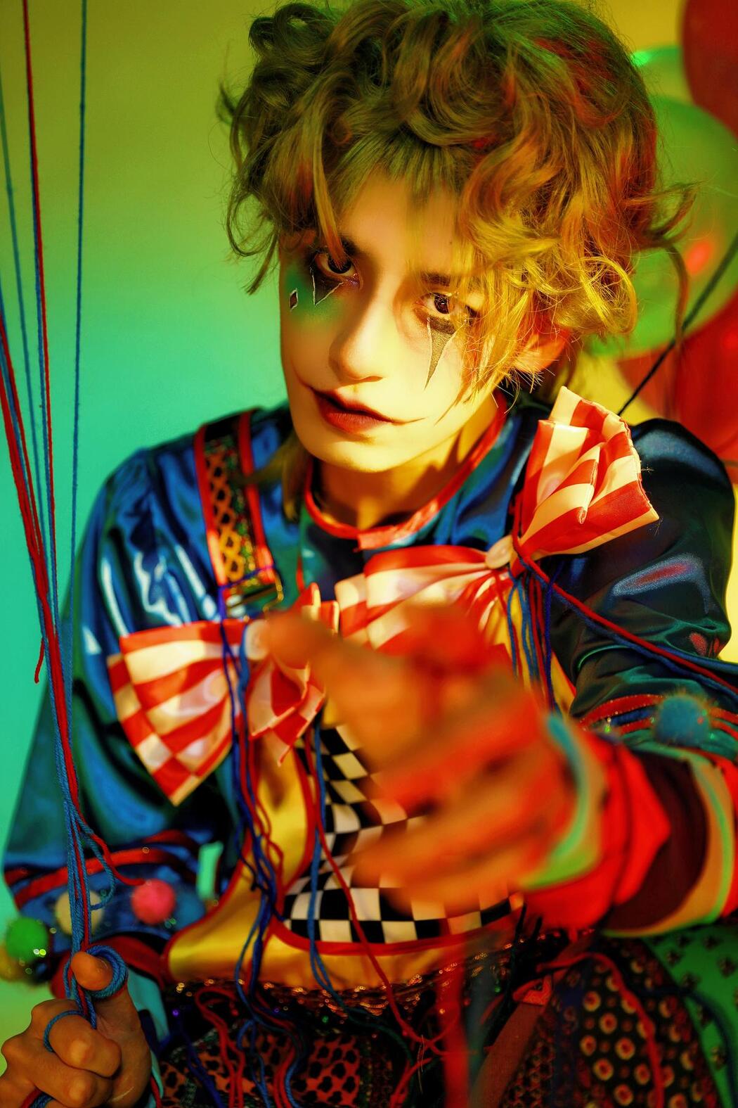 YiTuYu艺图语 Vol.2481 Yoru Kari