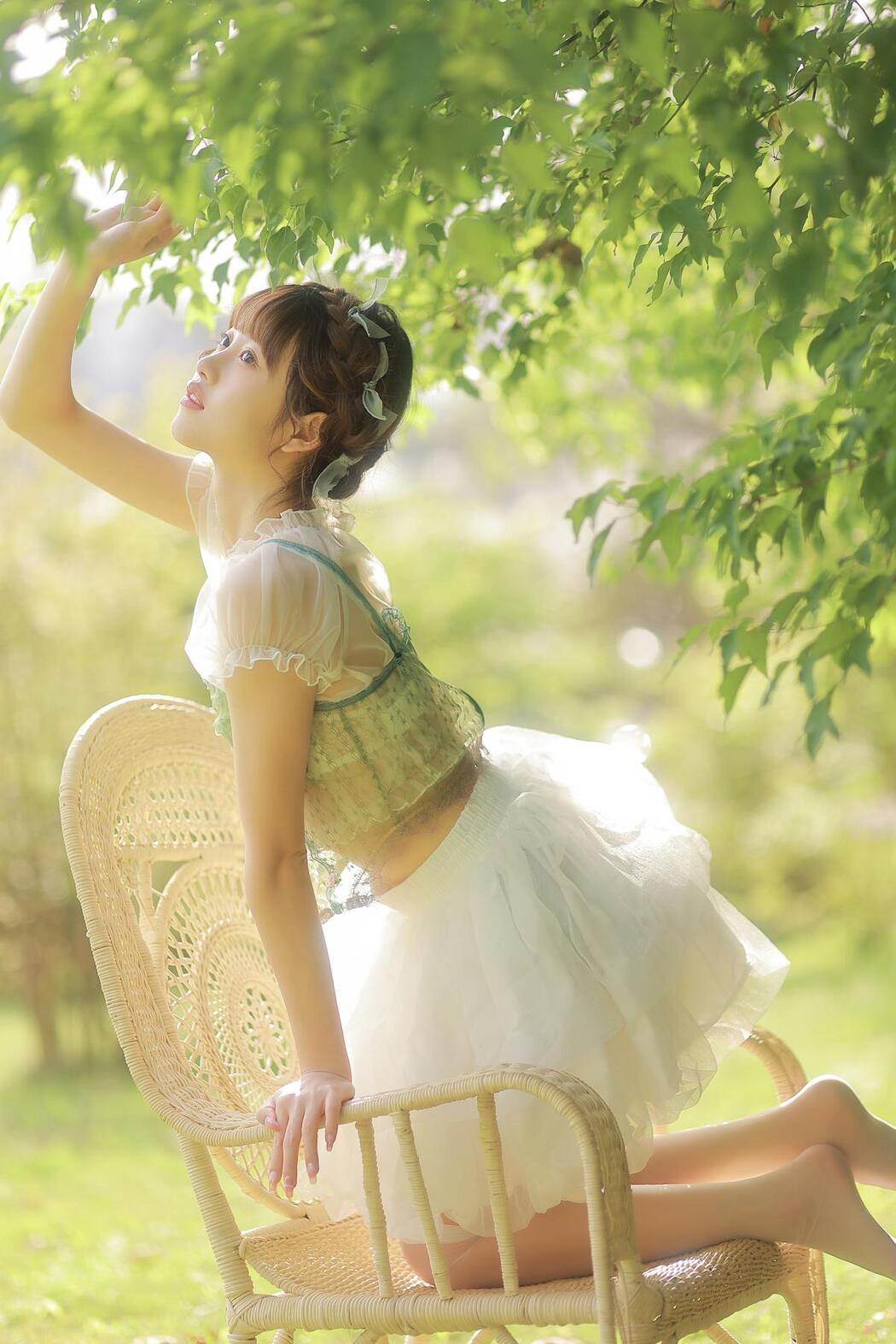 YiTuYu艺图语 Vol.2479 Jin Yu Yu