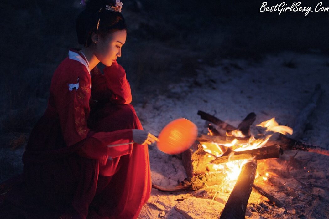 YiTuYu艺图语 Vol.247 Ni Ni