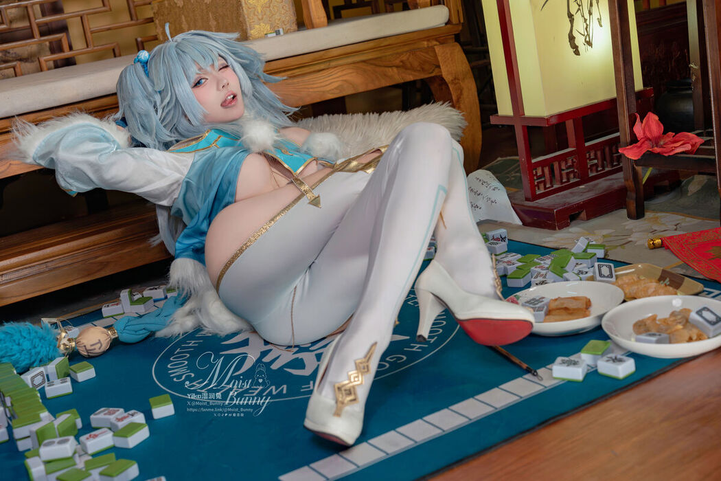 Coser@黏黏团子兔 – 妙手回春-芙洛伦