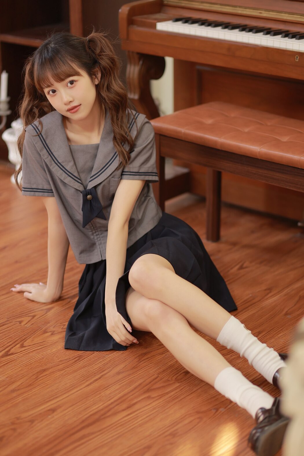 YiTuYu艺图语 Vol.2459 Jin Yu Yu