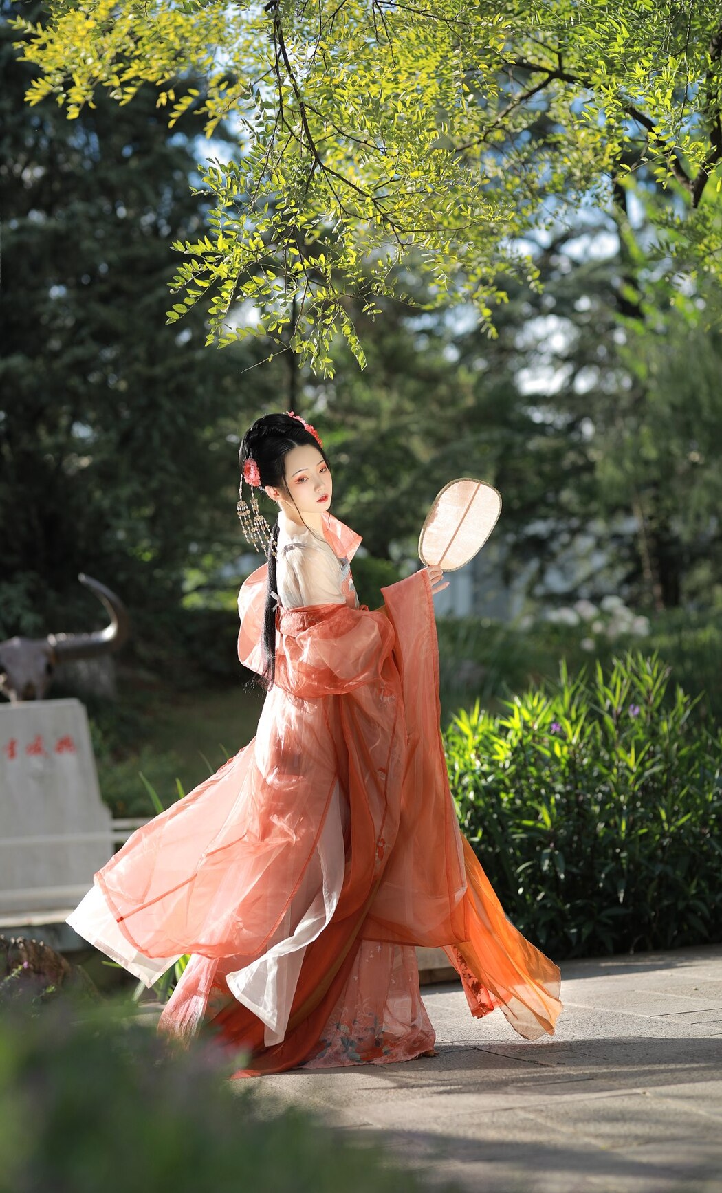 YiTuYu艺图语 Vol.2417 Luo Hua Ren Du Li