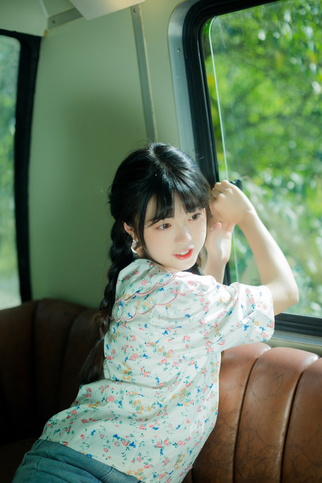 YiTuYu艺图语 Vol.2458 Ke Ai Pao Pao Ya