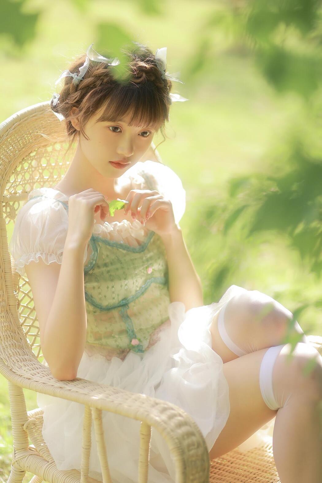 YiTuYu艺图语 Vol.2479 Jin Yu Yu